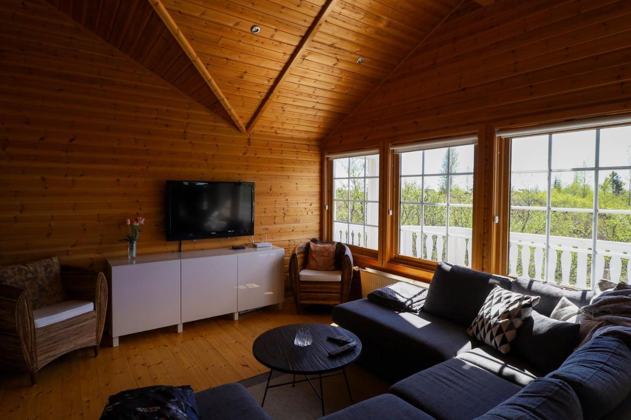 Golden Circle Vacation Home With Hot Tub & Fire Place Selfoss Dış mekan fotoğraf