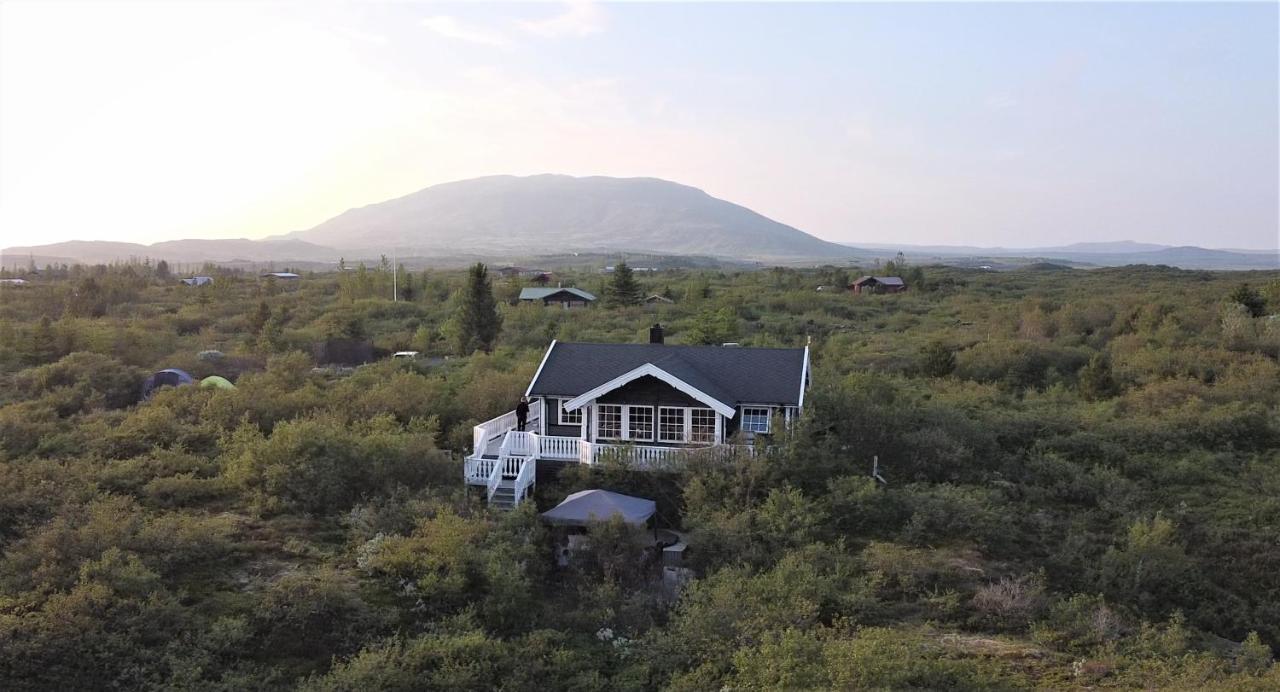Golden Circle Vacation Home With Hot Tub & Fire Place Selfoss Dış mekan fotoğraf